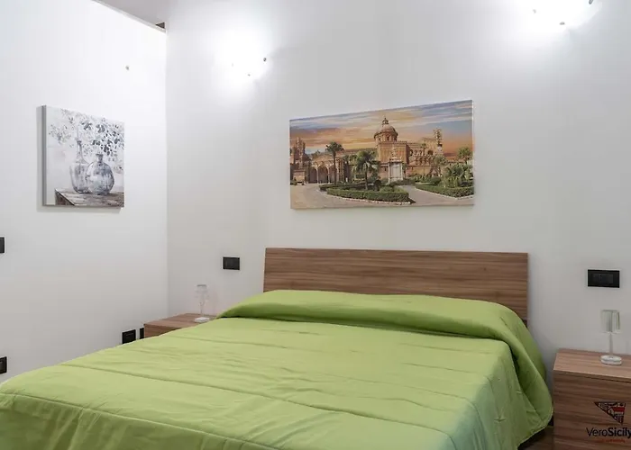 Ballaria Apartment *