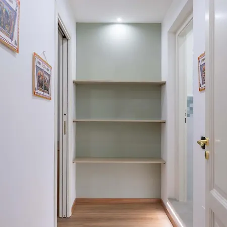 Ballaria Apartment *