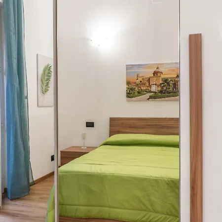 Ballaria Apartment