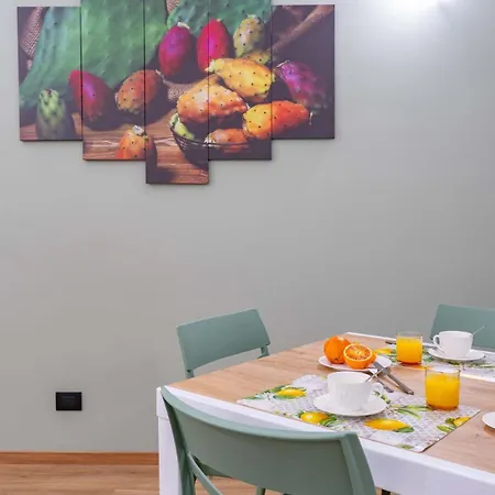 Ballaria Apartment